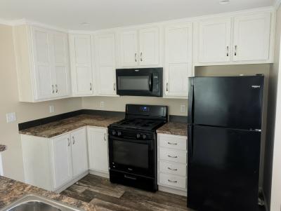 Photo 3 of 7 of home located at 2679 Cour Franc Saint Clair, MI 48079