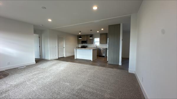 2025 Clayton-Redwood Falls  Home