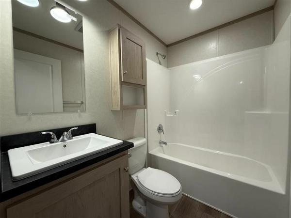 2025 Clayton Homes Inc Adrenaline Mobile Home