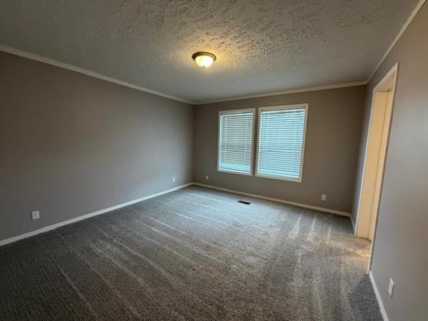 2023 CLAYTON RUTLEDGE 326 CLASSIC 56D  Home