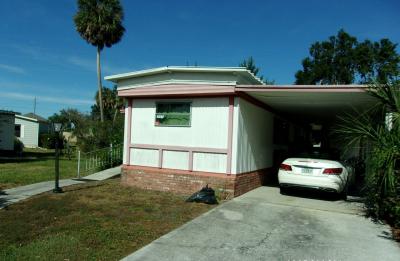 Photo 3 of 10 of home located at 1803 Amberwood Drive Riverview, FL 33578