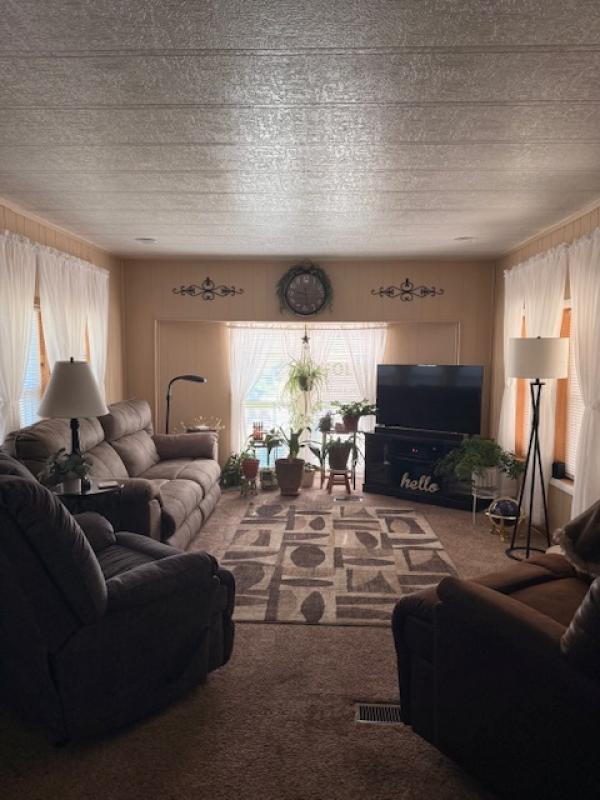 1983 Kingsley Mobile Home