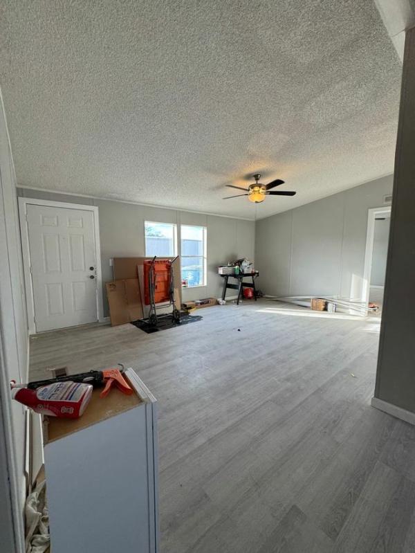 2006 Fleetwood Mobile Home