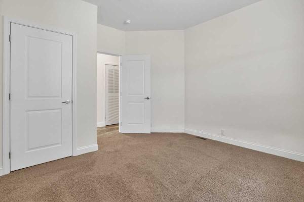 2024 Champion Creekside Manor  Manufactured Home