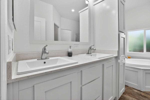 2024 Champion Creekside Manor  Manufactured Home