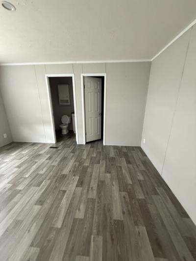 Photo 3 of 3 of home located at 352 Trillum Trail Oxford, MI 48371