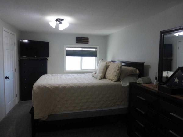 1980 Kaufman & Broad MH Manufactured Home