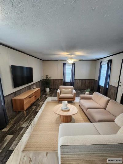 Photo 2 of 13 of home located at 511 East 1st Street #105 Huxley, IA 50124