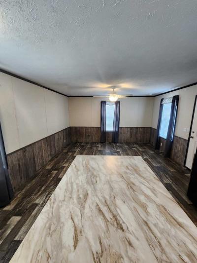 Photo 5 of 13 of home located at 511 East 1st Street #105 Huxley, IA 50124