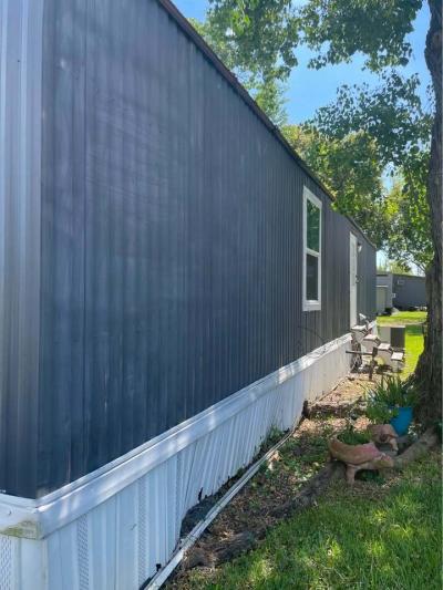 Photo 2 of 8 of home located at 3300 Lotus Lane Lufkin, TX 75904