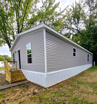 Mobile Home at 214 Redbird Dr. Loveland, OH 45140