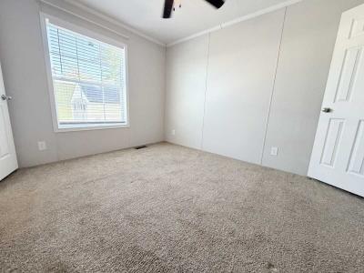 Photo 5 of 41 of home located at #81 534 E 37th Ave Hobart, IN 46342