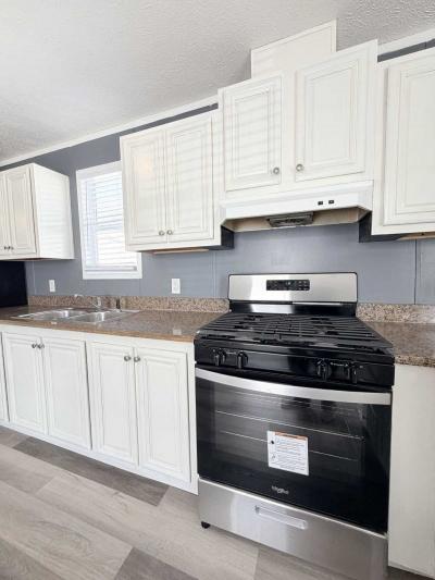 Photo 4 of 50 of home located at 534 E 37th Ave #194 Hobart, IN 46342