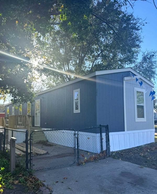 2025 Champion New Moon Mobile Home