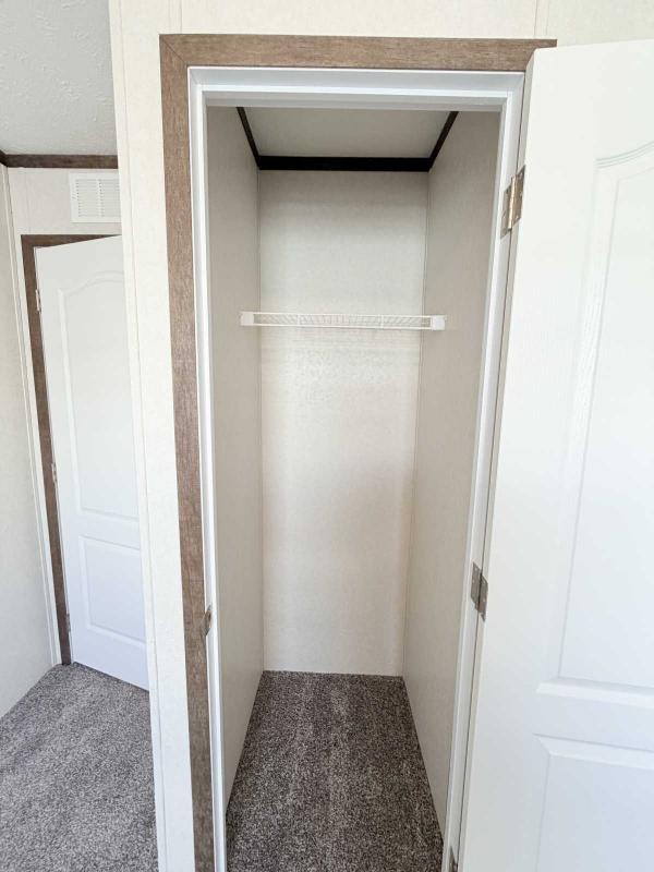 2023 Clayton Homes Mobile Home