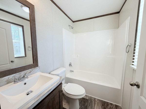 2023 Clayton Homes Mobile Home