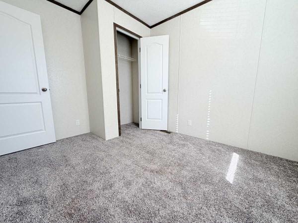 2023 Clayton Homes Mobile Home