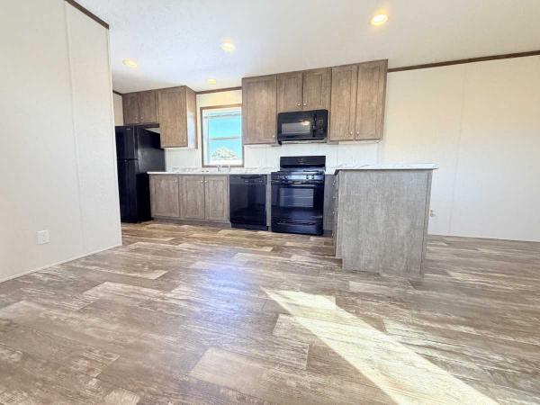 2023 Clayton Homes Mobile Home