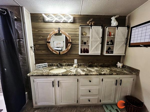 2005 KING Mobile Home