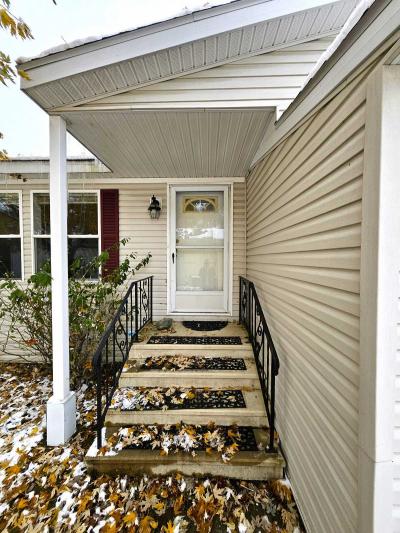 Photo 2 of 29 of home located at 5084 Linwood Dr. Kalamazoo, MI 49009