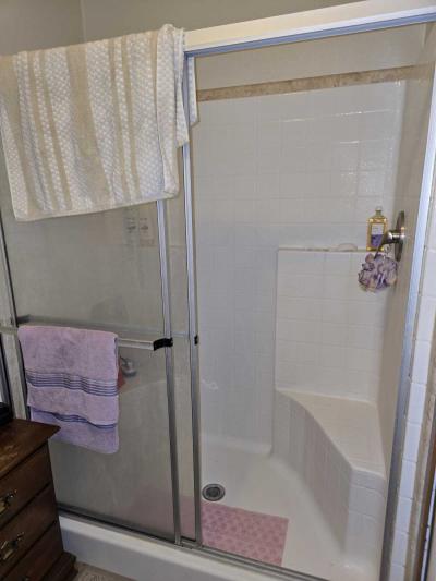 Photo 4 of 8 of home located at 867 N Lamb Blvd Las Vegas, NV 89110