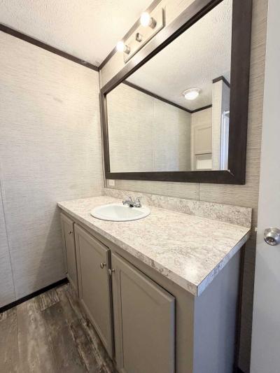 Photo 4 of 8 of home located at 534 E 37th Ave #42 Hobart, IN 46342