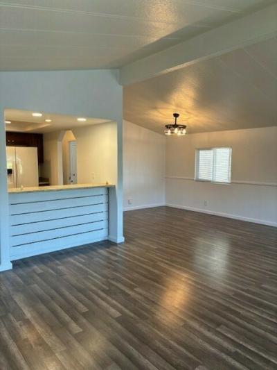 Photo 4 of 18 of home located at 601 N Kirby Space 451 Hemet, CA 92545