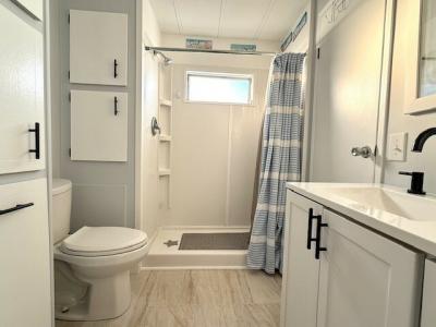 Photo 5 of 22 of home located at 1071 Donegan Rd Lot 872 Largo, FL 33771