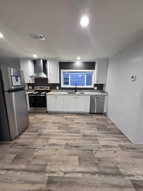 2025 Fleetwood The Summit Mobile Home