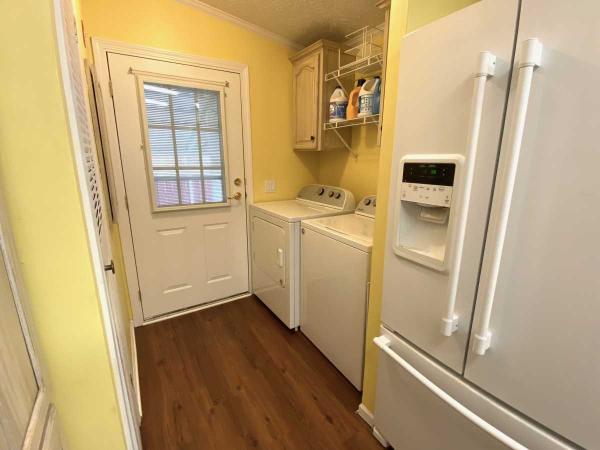 2001 Titan N/A Manufactured Home