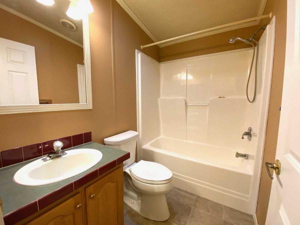 2001 Titan N/A Manufactured Home