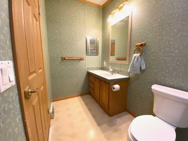 2001 Titan N/A Manufactured Home