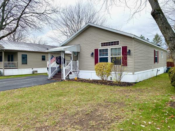 2001 Titan N/A Manufactured Home