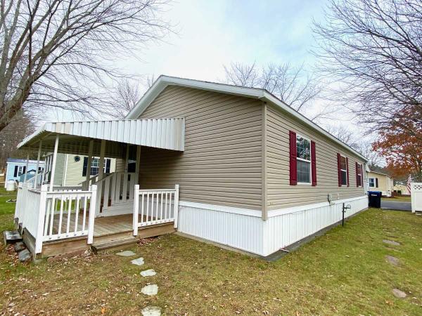 2001 Titan N/A Manufactured Home