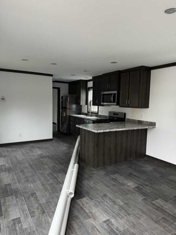 2025 Friendship Mobile Home