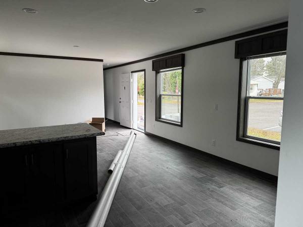 2025 Friendship Mobile Home