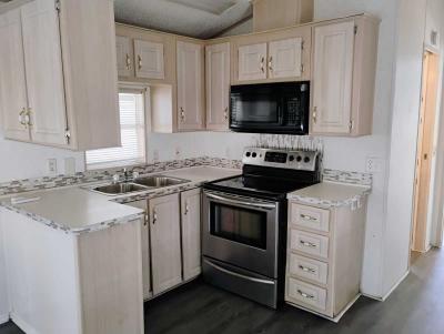 Photo 2 of 20 of home located at 1701 Skipper Rd #125 Tampa, FL 33613