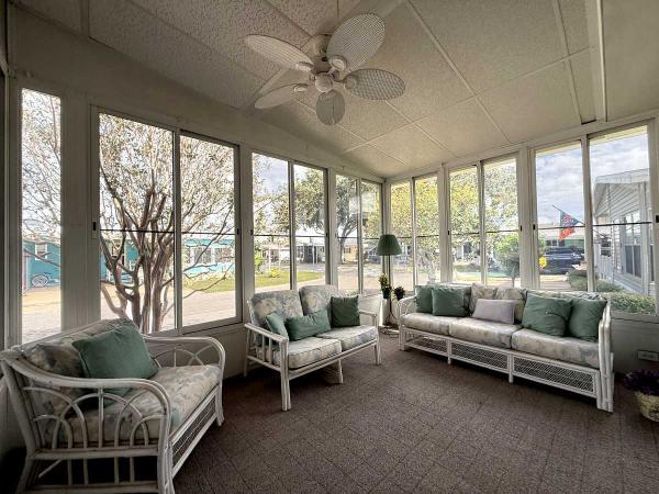 Photo 1 of 2 of home located at 1124 48th Ave Bradenton, FL 34203