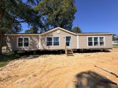 Mobile Home at 610 Tulip St Vidor, TX 77662