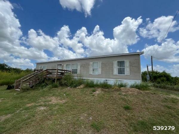 Photo 1 of 1 of home located at 16031 Riggin Rd Raymondville, TX 78580