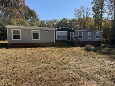 Mobile Home at 119 Pendleton Woods Circle Central, SC 29630