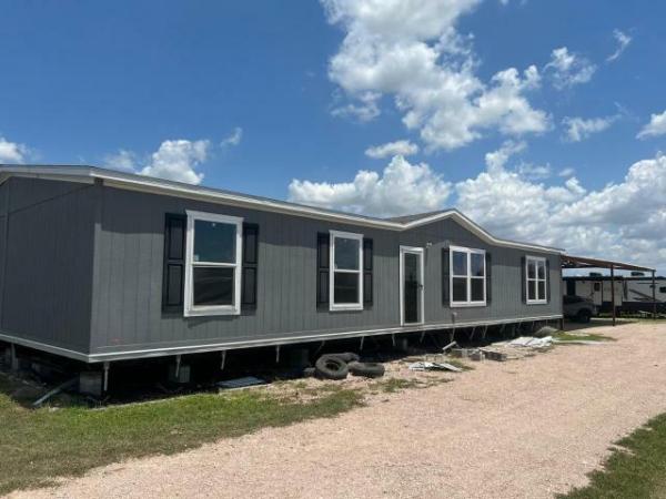 Photo 1 of 2 of home located at Falcon Homes Llc 3696 W Us Highway 83 Ste B Rio Grande City, TX 78582