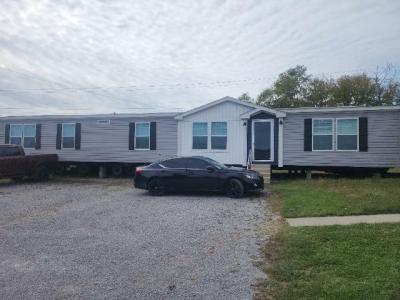 Mobile Home at D & D Transport Inc. 3715 Lexington Rd Richmond, KY 40475
