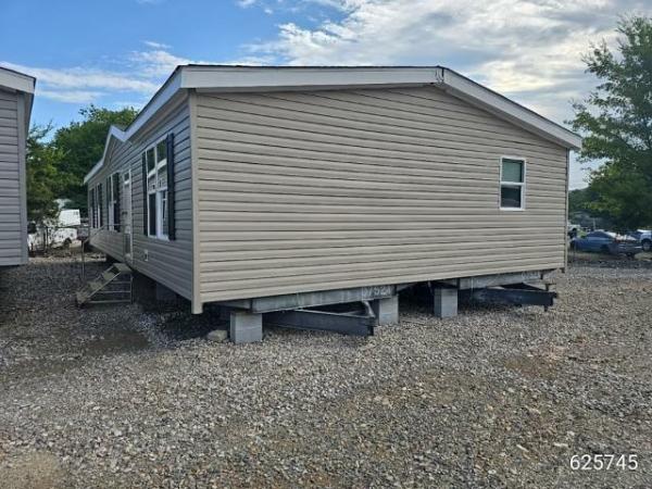 Photo 1 of 2 of home located at Arkansas Repodepot L.l.c. 3220 Albert Pike Rd Hot Springs, AR 71913