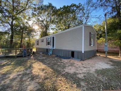 Mobile Home at 13492 Windmill Ln Plantersville, TX 77363