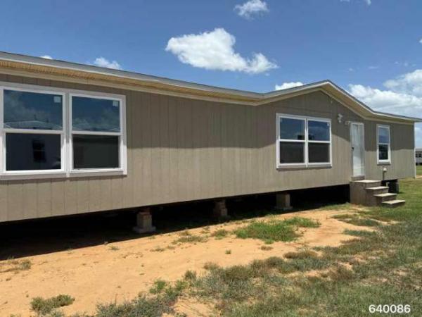Photo 1 of 2 of home located at Oak Creek Home Center 20305 Interstate 35 S Lytle, TX 78052