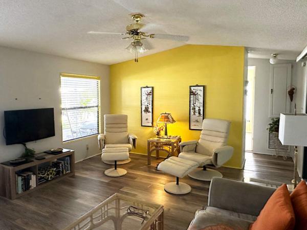 1990 ROYA Manufactured Home