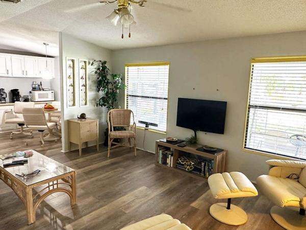 1990 ROYA Manufactured Home