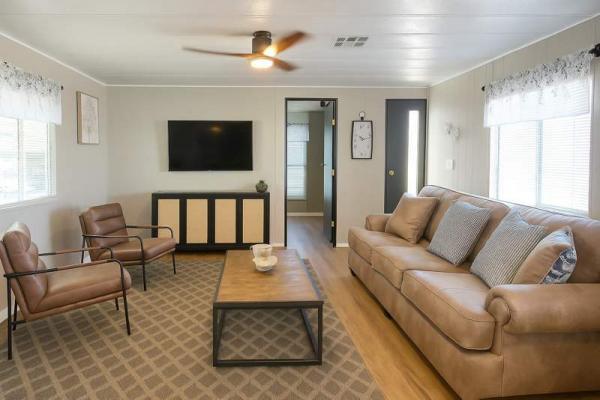 1982 Palm Harbor Manufactured Home