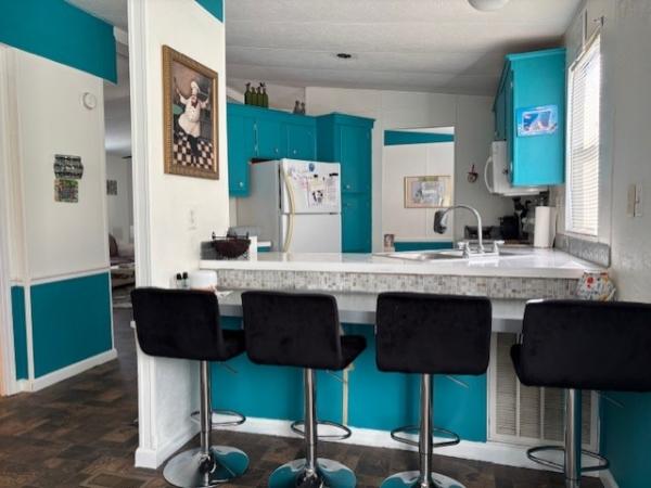 1985 Fleetwood Manufactured Home